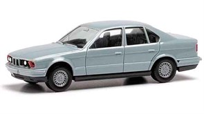 012201-007 BMW® 5-er (серый) (для сборки без клея), 1:87, 1987—1995